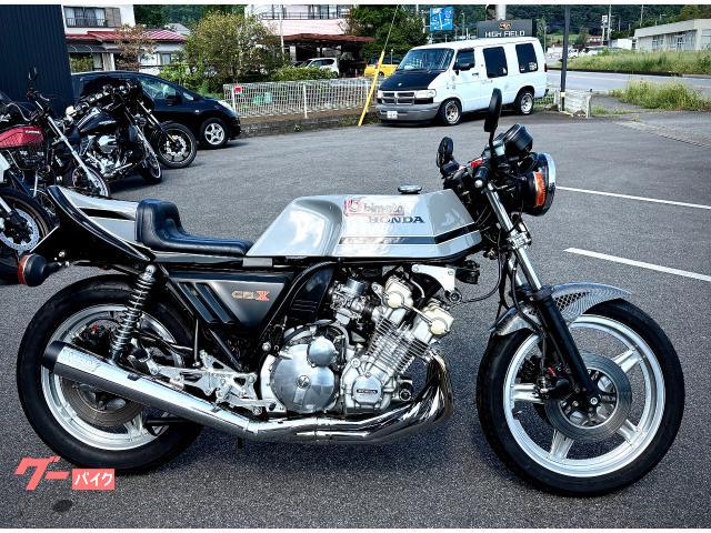 ＣＢＸ１０００　１９７９年　初期型　ＢＩＭＯＴＡ初期外装キット　純正オリジナル外装あり