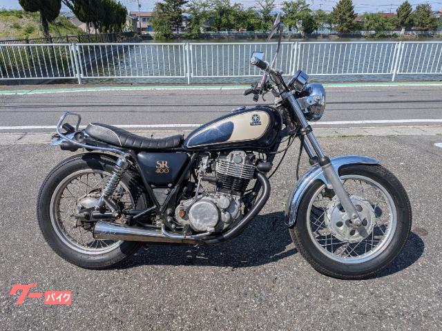 SR400