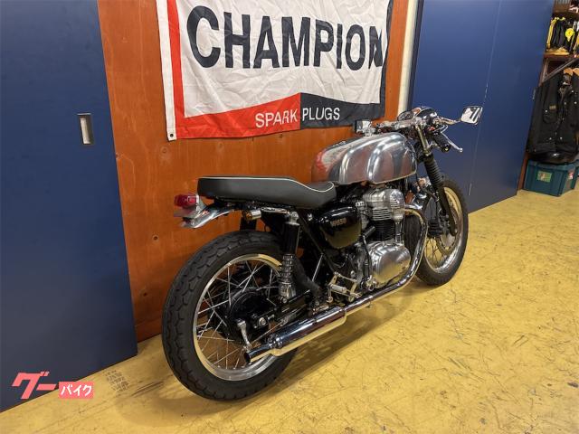 初期型　ブルーワーカー　昭和50年代　美品　現役 日産ダットサン・ブルーバードSSS（昭和42／1967年8月発売・510