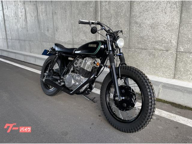 ⭐︎YAMAHA SR400⭐︎ トラッカーカスタム‼︎ 車検付き(1年半以上!) 金額の希望コメントお待ちしてます！ ヤマハ SR400 トラッカーカスタム 1JR 2型｜ランブル｜新車