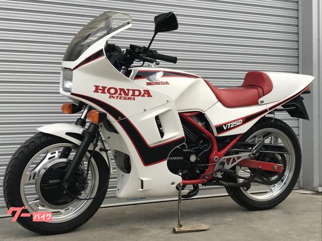 破れ穴なし　ＶＴ２５０ＦＥ　ＶＴ２５０Ｚ用　純正シートベースカバー