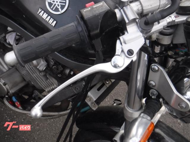ヤマハ SRX400 前後タイヤNEW キャブOH シート張替え ヤマハ SRX400 前後タイヤNEW キャブOH シート張替え