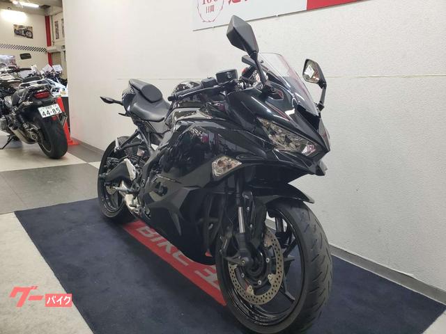 カワサキ Ninja ZX－25R 2021年モデル ワン