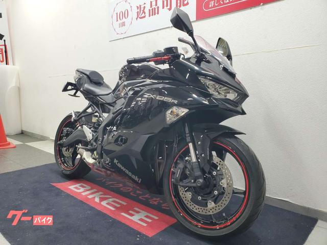 カワサキ Ninja ZX－25R 2021年モデル ナンバー