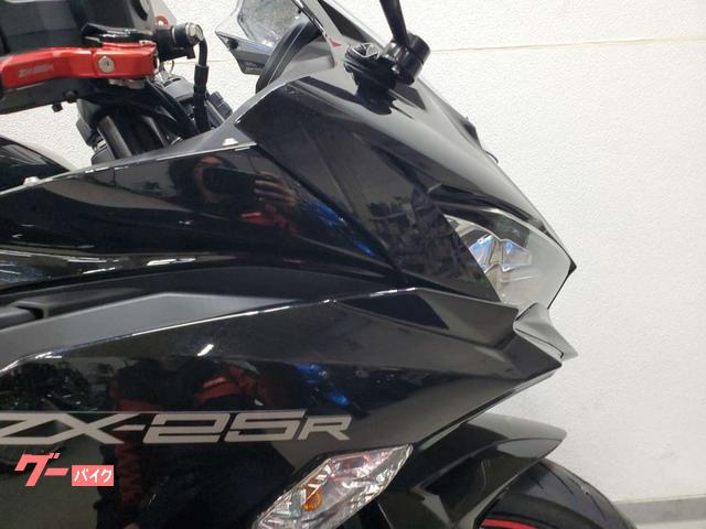 カワサキ Ninja ZX－25R 2021年モデル ナンバー