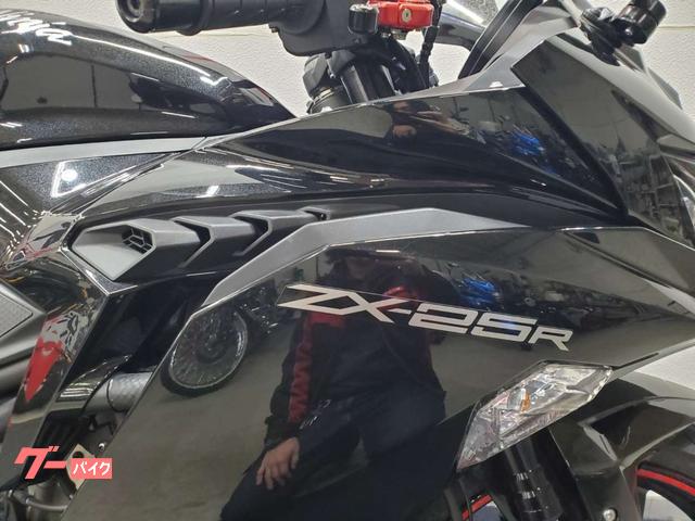 カワサキ Ninja ZX－25R 2021年モデル ナンバー