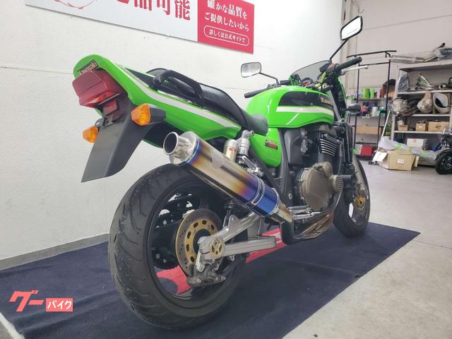 カワサキ ZRX1200R 2005年モデル ワイバーンフルエキ