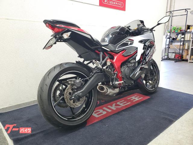 カワサキ Ninja ZX－25R SE 2021年モデル マルチバー