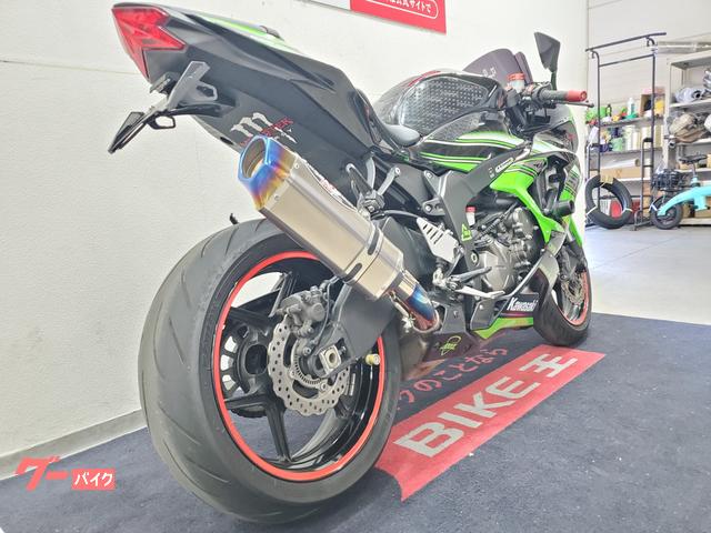 カワサキ Ninja ZX－6R 2016年モデル ビートマフラー