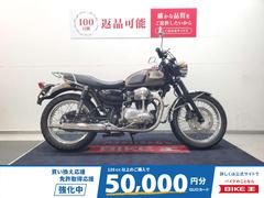 カワサキ　Ｗ６５０　２００４年モデル　リヤキャリア　エンジンガード装備