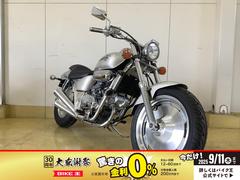 ホンダ　Ｖ−ＴＷＩＮマグナＳ　／　１９９７年モデル　／　サンディーベージュメタリック
