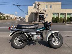 スズキ　バンバン９０　バッテリー　プラグ　新品