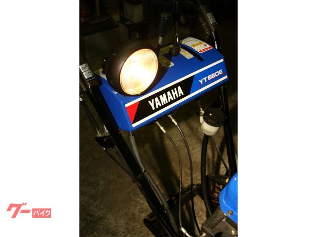 除雪機 除雪機 ヤマハ YT660E セル付 電動シューター