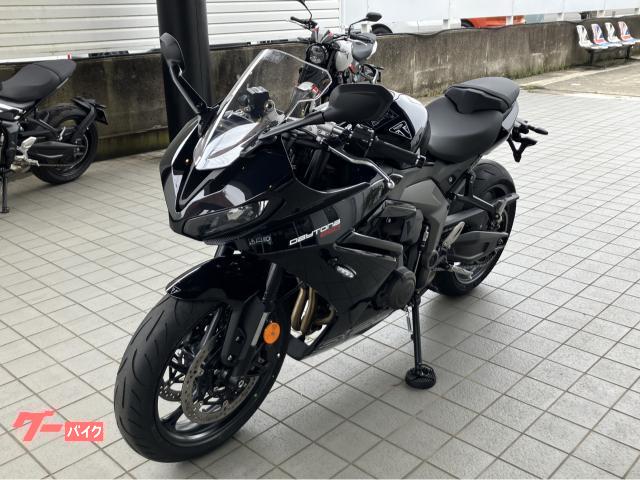 TRIUMPH デイトナ660 サファイアブラック トライアンフ