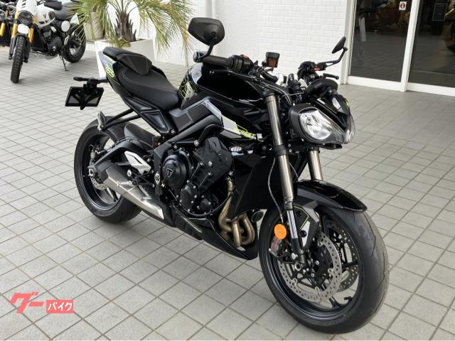 TRIUMPH ストリートトリプル765RS ファントムブラック
