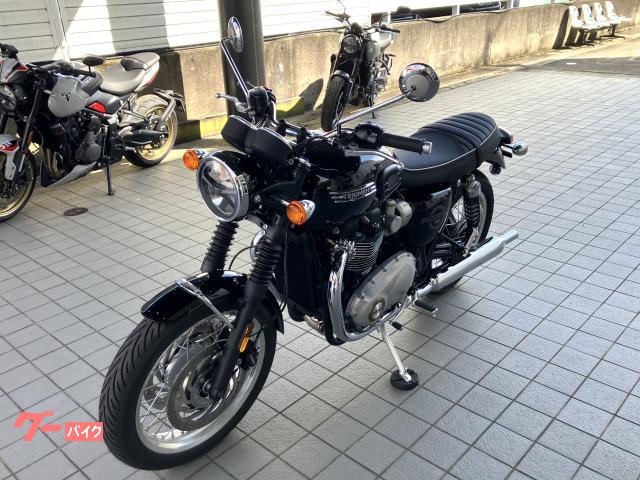 TRIUMPH ボンネビルT120 トライアンフオリジナルペイント