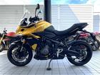 タイガースポーツ800 コスミックイエロー／サファイアブラック アクラボビッチサイレンサー クイックシフター クルーズコントロール