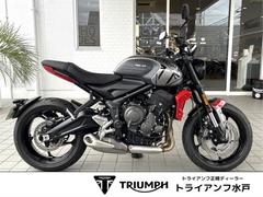 ＴＲＩＵＭＰＨ　トライデント６６０　シルバーアイス／ディアブロレッド　新車　３気筒　ライトウエイトミドルネイキッド