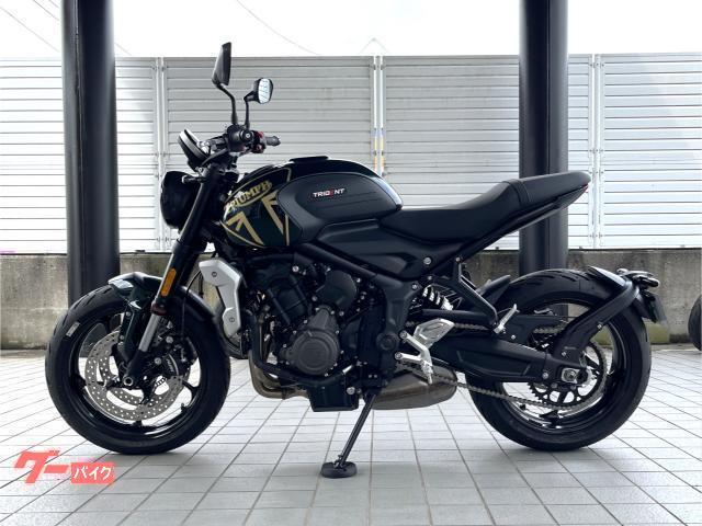 トライデント660 登録済未使用 クイックシフター トライアンフ水戸オリジナルカラー コンペティショングリーン クラシックロゴ