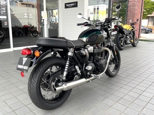 ボンネビルT100 コンペティショングリーン／アイアンストーン クラシックスタイル 900CC ツインエンジン