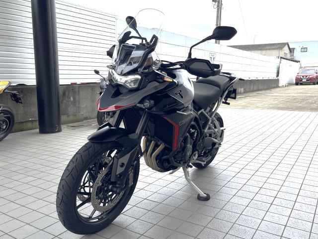 タイガー900GT PRO グラファイト／サファイアブラック アクラボビッチサイレンサー シートヒーター グリップヒーター