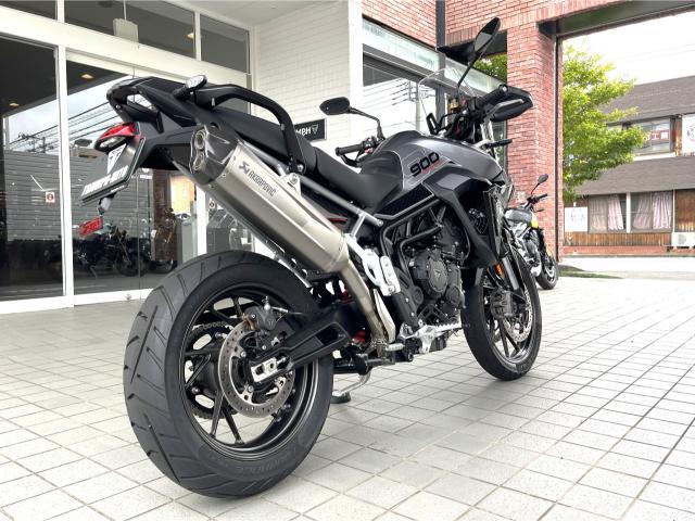 タイガー900GT PRO グラファイト／サファイアブラック アクラボビッチサイレンサー シートヒーター グリップヒーター