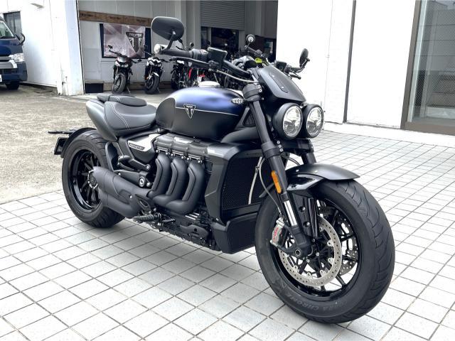 ロケット3ストームR サテンパックブルー／マットサテンブラック 2500CC 182PS 225NM クルコン ブレンボ