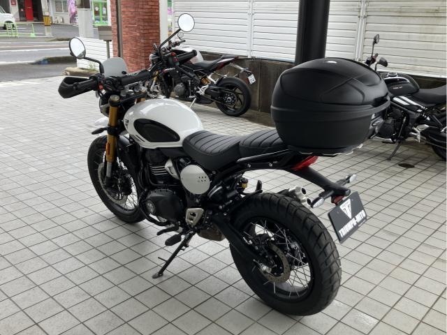 スクランブラー400XC バニラホワイト 専用フライスクリーン ヘッドライトグリル スポークホイール