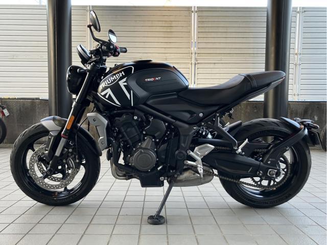 トライデント660 2023年式 マットブラック ETC