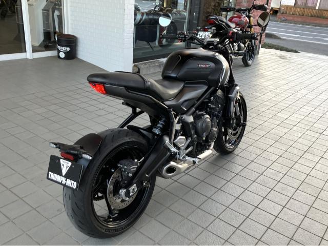 トライデント660 2023年式 マットブラック ETC