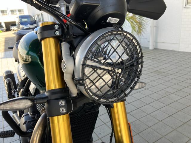 スクランブラー400X トライアンフ水戸オリジナルペイント コンペティショングリーン