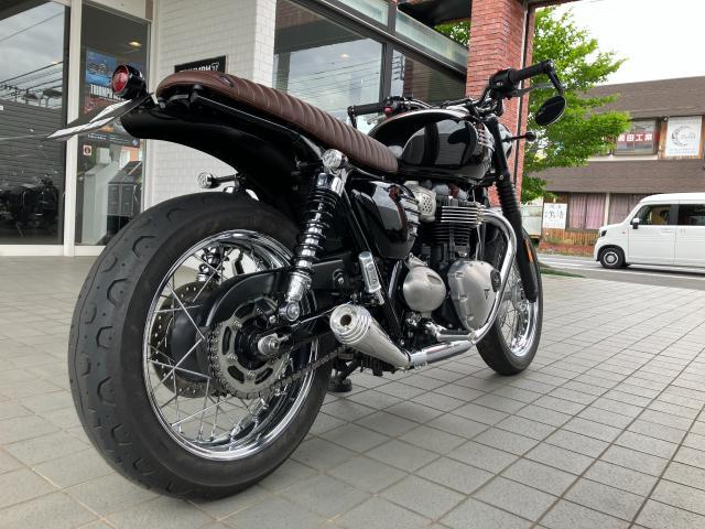 ボンネビルT100 ジェットブラック カスタム 純正OP＆モートーンスタイル