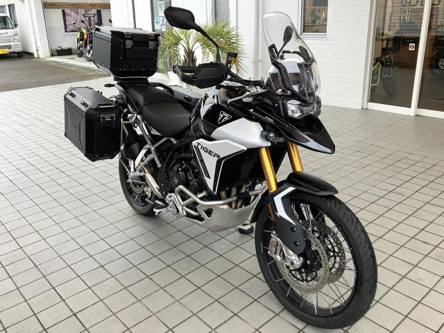 タイガー900ラリー PRO 純正3点アルミパニア グリップヒーター 前後シートヒーター クイックシフター