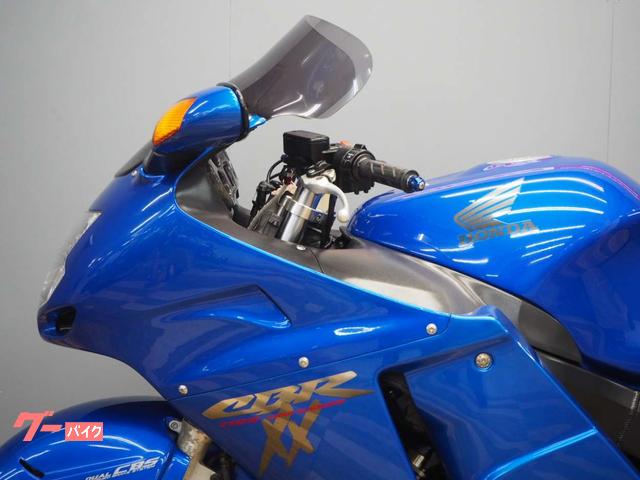 ホンダ CBR1100XX 逆輸入 バーハン仕様 ヨシムラトライ