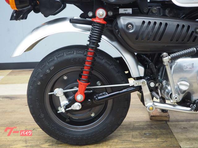 モンキースペンサー 限定50台】スペンサーカラーをメッキ仕上げで!! レガーレ「Z125