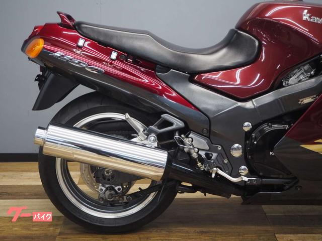 カワサキ ＺＺ－Ｒ１１００ Ｄ９ Ａ－ＴＥＣＨカーボンフロントフェンダー装備｜バイク王 つくば絶版車館｜新車・中古バイクなら【グーバイク】