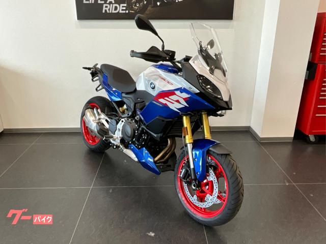 Ｆ９００ＸＲ　グリップヒーター　クルーズコントロール　ヒルスタート　タイヤ空気圧センサー　ダイナミックＥＳＡシフトアシスト