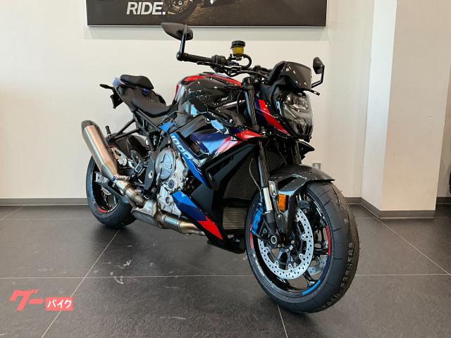 Ｍ１０００Ｒ　Ｍコンペティションパッケージ　アクラボビッチサイレンサー　電子制御式リアサスペンション　グリップヒーター　ＥＴＣ