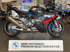 ＢＭＷ　Ｍ１０００ＲＲ　カーボンカウル　カーボンホイール　アクラボビッチ純正マフラー