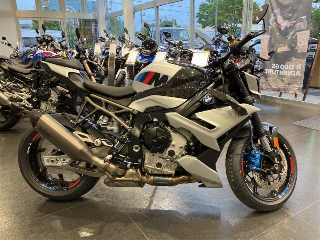 BMW M1000R M 2026 — миниатюра 1
