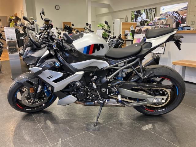 BMW M1000R M — миниатюра 5