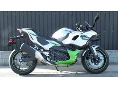 カワサキ　Ｎｉｎｊａ　７　Ｈｙｂｒｉｄ　２０２４モデル