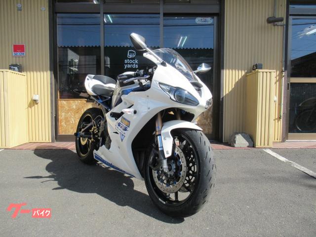 専用です。！ ZX-10R DAYTONA バイク専用電源 スレンダーUSB Type-C 取付