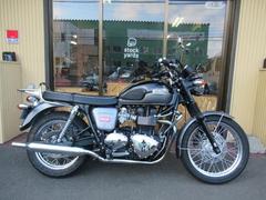 ＴＲＩＵＭＰＨ　ボンネビルＴ１００／純正リアキャリア付き／ノーマル車輛／