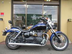 ＴＲＩＵＭＰＨ　スピードマスター／純正ウインドシールド／純正シーシーバー／サドルバックサポート