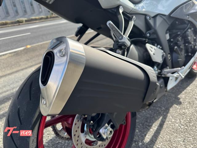 カワサキ Ninja ZX－6R フレームスライダー タンク
