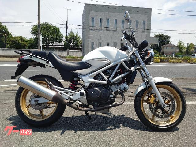 ＶＴＲ２５０　スライダー　リアキャリア　インジェクション　２０１１年モデル