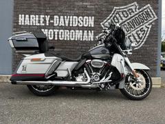 ＨＡＲＬＥＹ−ＤＡＶＩＤＳＯＮ　ＣＶＯ　ＦＬＨＸＳＥ　ストリートグライド　ジキル＆ハイド　ＥＴＣ　グリップヒーター付き