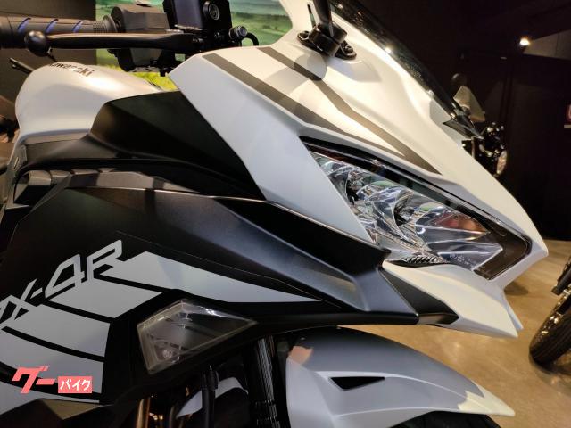 カワサキ Ninja ZX－4R 2025年モデル 認定中古車