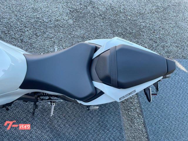 【初版　帯付】へうげもの 20、21.22.23.24.25 ウワサの逆輸入モデルがついに!?」シチズン時計の通称“TSUYOSA
